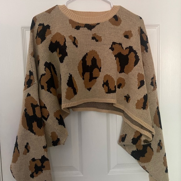 Set sweater and short cheetah print - Picture 1 of 4